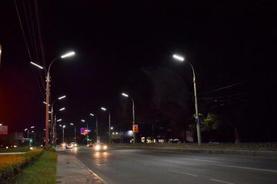 На улицах Семинарской и Розы Люксембург восстановят освещение