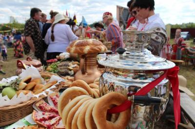 Представители различных этнических групп угостят орловцев национальными блюдами