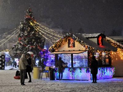Остаются считанные дни до закрытия новогодней ярмарки в центре Орла