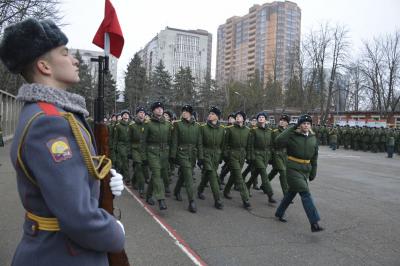 Краснодарское высшее военное училище приглашает на обучение молодых людей из Орла 