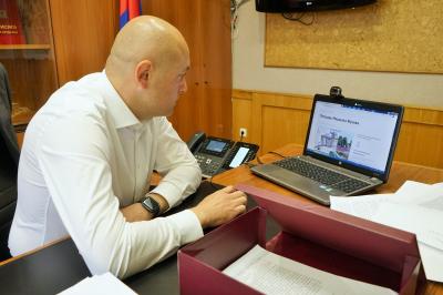 Юрий Парахин принял участие в голосовании по благоустройству общественных территорий 