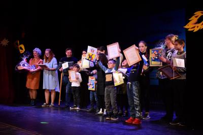 Завершился фестиваль детских инклюзивных театральных коллективов «Волшебный занавес»