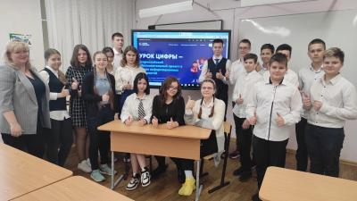 Просто о сложном: орловские семиклассники познали IT-технологии