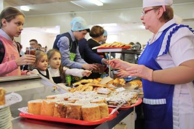 Администрация Орла погашает долги за школьное питание