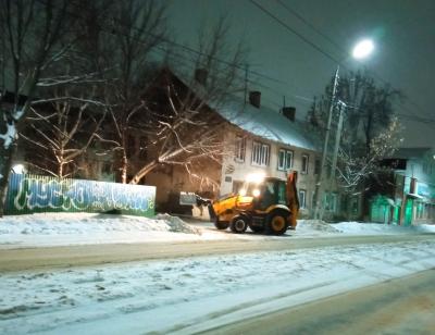 За ночь с улиц Орла убрали более 3,5 тыс. кубометров снега 