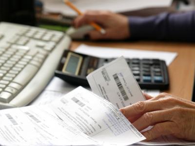 Орловцам рекомендуется оплачивать коммунальные платежи в режиме онлайн