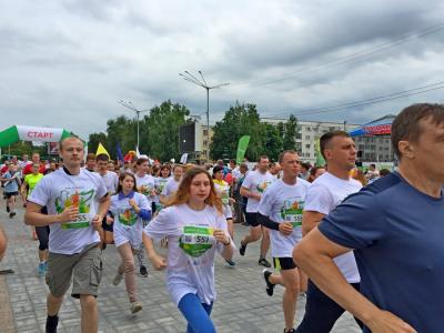 Сегодня по улицам Орла пробежал «Зеленый марафон»